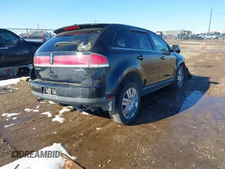 2008 Lincoln MKX with VIN 2LMDU68C08BJ17580, listed as a IAAI auction lot 41287463 with 198,784 mi miles. Bid and sale history available at carsss.com. Image 4.