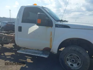 2011 Ford F-350 XL with VIN 1FTBF3B69BEB77551, listed as a IAAI auction lot 41995881 with 136,518 mi miles and . Bid and sale history available at DreamBid. Image 13.