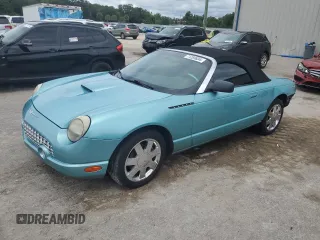 2002 Ford Thunderbird Hardtop Premium z VIN 1FAHP60A62Y128330, wystawiony jako Copart lot #71269834 z przebiegiem 96 182 mil mil oraz Szkoda całkowita • Salvage title. Historia ofert i sprzedaży dostępna na DreamBid. Obrazek 1.