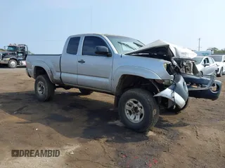 2007 Toyota Tacoma PreRunner with VIN 5TETU62N67Z339630, listed as a IAAI auction lot 41679356 with 1 mi miles. Bid and sale history available at carsss.com. Image 1.
