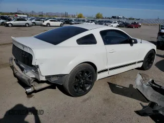 2008 Ford Mustang Deluxe with VIN 1ZVHT80N185201647, listed as a Copart auction lot 53337135 with 168,425 mi miles and Salvage Title. Bid and sale history available at carsss.com. Image 3.