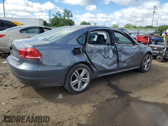 2015 Volkswagen Passat SE z VIN 1VWBV7A38FC030038, wystawiony jako Copart lot #58314365 z przebiegiem 121 533 mil mil oraz Czysty tytuł • Clean title. Historia ofert i sprzedaży dostępna na DreamBid. Obrazek 3.