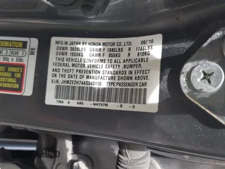 2010 Honda Insight EX with VIN JHMZE2H74AS040110, listed as a IAAI auction lot 42643669 with 189,531 mi miles and . Bid and sale history available at DreamBid. Image 9.