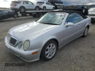 2001 Mercedes-Benz CLK 320 z VIN WDBLK65G41T076173, wystawiony jako Copart lot #46253745 z przebiegiem 175 868 mil mil oraz Tytuł czysty. Historia ofert i sprzedaży dostępna na DreamBid. Obrazek 1.