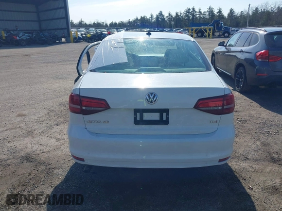 2017 Volkswagen Jetta SE with VIN 3VWDB7AJ7HM210497, listed as a IAAI auction lot 38571376 with 160,008 mi miles and . Bid and sale history available at DreamBid. Image 16.