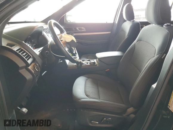 2018 Ford Explorer XLT with VIN 1FM5K8D88JGA56464, listed as a Copart auction lot 61979675 with 63,465 mi miles and Salvage title. Bid and sale history available at DreamBid. Image 7.