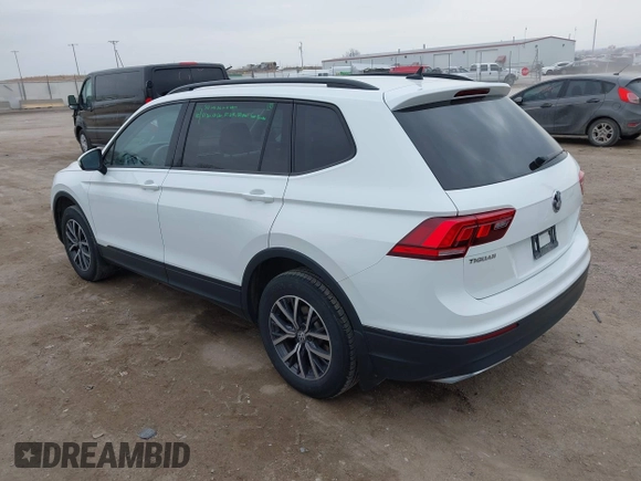 2021 Volkswagen Tiguan S z VIN 3VV0B7AX5MM071469, wystawiony jako IAAI lot #41716496 z przebiegiem 38 213 mil mil oraz . Historia ofert i sprzedaży dostępna na DreamBid. Obrazek 3.