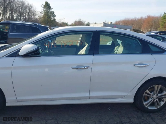 2019 Hyundai Sonata Sport with VIN 5NPE34AF0KH737194, listed as a IAAI auction lot 41898277 with 72,142 mi miles. Bid and sale history available at carsss.com. Image 14.