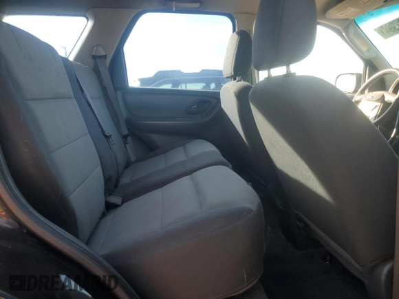 2006 Ford Escape XLS with VIN 1FMYU02Z56KA40201, listed as a Copart auction lot 82932994 with 178,430 mi miles and Salvage Title. Bid and sale history available at carsss.com. Image 11.