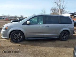 2017 Dodge Grand Caravan GT with VIN 2C4RDGEG2HR632395, listed as a IAAI auction lot 41817521 with 119,305 mi miles and . Bid and sale history available at DreamBid. Image 15.
