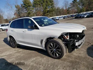 2021 BMW X5 M50i with VIN 5UXJU4C04M9G27685, listed as a Copart auction lot 84848344 with 32,349 mi miles and Salvage Title. Bid and sale history available at carsss.com. Image 4.