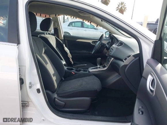 2014 Nissan Sentra SV with VIN 3N1AB7AP9EL606672, listed as a IAAI auction lot 41823739 with 171,146 mi miles. Bid and sale history available at carsss.com. Image 5.