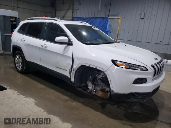 2016 Jeep Cherokee Latitude with VIN 1C4PJMCB6GW327039, listed as a Copart auction lot 48768345 with 81,354 mi miles and Salvage Title. Bid and sale history available at carsss.com. Image 4.