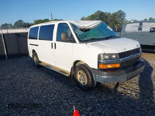 2012 Chevrolet Express Passenger 1LT z VIN 1GAZGYFG7C1172247, wystawiony jako IAAI lot #41983930 z przebiegiem 187 895 mil mil oraz . Historia ofert i sprzedaży dostępna na DreamBid. Obrazek 1.
