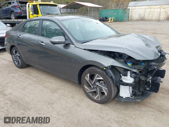 2024 Hyundai Elantra Limited с VIN KMHLP4DG8RU804328, выставлен на аукционе IAAI как лот 42009743 с пробегом 4 633 миль миль и . История ставок и продаж доступна на DreamBid. Изображение 1.