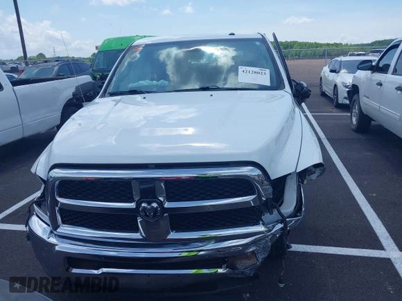 2018 Ram 2500 Tradesman with VIN 3C6UR5CJ6JG276003, listed as a IAAI auction lot 42128023 with 41,113 mi miles and . Bid and sale history available at DreamBid. Image 12.