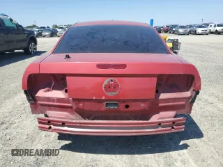 2007 Ford Mustang GT Deluxe z VIN 1ZVHT82H875231542, wystawiony jako Copart lot #54949755 z przebiegiem Nie podano mil oraz Nie do naprawy • Non repairable. Historia ofert i sprzedaży dostępna na DreamBid. Obrazek 6.