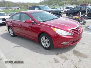 2013 Hyundai Sonata GLS with VIN 5NPEB4AC6DH705264, listed as a IAAI auction lot 42031235 with 68,752 mi miles and . Bid and sale history available at carsss.com. Image 1.