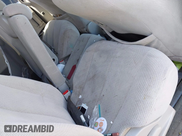 2014 Toyota Sienna LE AAS with VIN 5TDKK3DC4ES464406, listed as a IAAI auction lot 42296795 with 170,320 mi miles and . Bid and sale history available at DreamBid. Image 8.