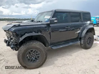 2023 Ford Bronco Raptor z VIN 1FMEE5JR6PLB23548, wystawiony jako Copart lot #62167475 z przebiegiem Nie podano mil oraz Szkoda całkowita • Salvage title. Historia ofert i sprzedaży dostępna na DreamBid. Obrazek 1.