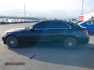 2015 Mercedes-Benz C-Class C 400 with VIN 55SWF6GB8FU009637, listed as a IAAI auction lot 41371322 with 77,248 mi miles. Bid and sale history available at carsss.com. Image 15.