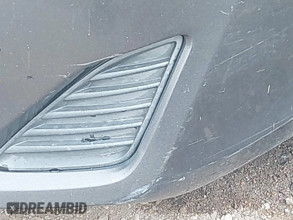 2014 Toyota Camry L with VIN 4T1BF1FK5EU403313, listed as a IAAI auction lot 42141338 with 185,925 mi miles and . Bid and sale history available at DreamBid. Image 6.