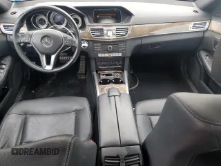 2016 Mercedes-Benz E 350 Luxury z VIN WDDHF8JB0GB281821, wystawiony jako Copart lot #61122545 z przebiegiem 137 276 mil mil oraz Szkoda całkowita • Salvage title. Historia ofert i sprzedaży dostępna na DreamBid. Obrazek 8.