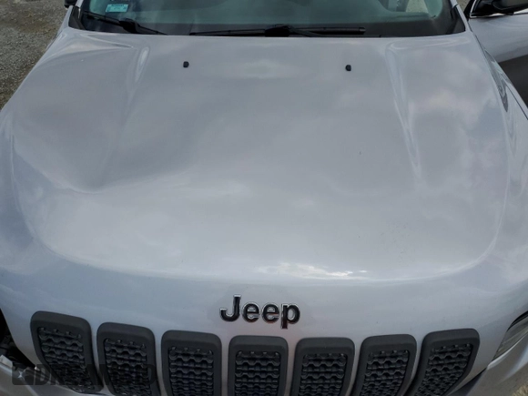 2019 Jeep Cherokee Latitude z VIN 1C4PJMCB0KD283723, wystawiony jako Copart lot #56019935 z przebiegiem 85 283 mil mil oraz Szkoda całkowita • Salvage title. Historia ofert i sprzedaży dostępna na DreamBid. Obrazek 12.