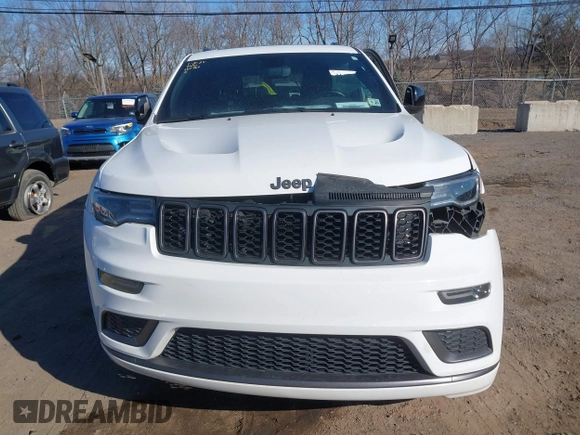 2020 Jeep Grand Cherokee Limited X with VIN 1C4RJFBG8LC125767, listed as a IAAI auction lot 41329300 with 60,886 mi miles. Bid and sale history available at carsss.com. Image 12.