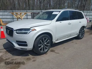 2016 Volvo XC90 T6 Momentum z VIN YV4A22PK1G1088978, wystawiony jako IAAI lot #42131256 z przebiegiem 96 710 mil mil oraz . Historia ofert i sprzedaży dostępna na DreamBid. Obrazek 2.