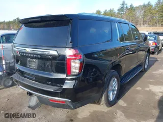 2024 Chevrolet Suburban LT with VIN 1GNSKCKD6RR167614, listed as a IAAI auction lot 41747300 with 17,326 mi miles. Bid and sale history available at carsss.com. Image 4.
