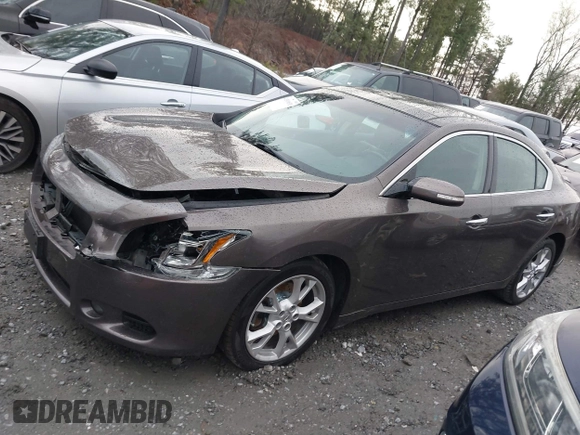 2013 Nissan Maxima SV z VIN 1N4AA5AP5DC819199, wystawiony jako IAAI lot #41519631 z przebiegiem 122 934 mil mil oraz . Historia ofert i sprzedaży dostępna na DreamBid. Obrazek 14.