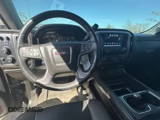 2017 GMC Sierra 1500 SLT z VIN 1GTV2NEC3HZ246368, wystawiony jako Copart lot #50406265 z przebiegiem 140 936 mil mil oraz Czysty tytuł • Clean title. Historia ofert i sprzedaży dostępna na DreamBid. Obrazek 9.