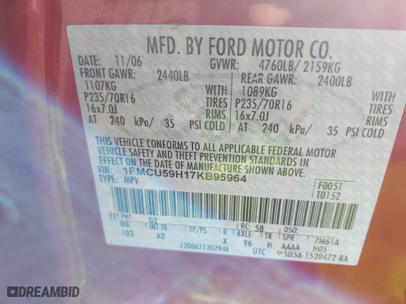 2007 Ford Escape Hybrid with VIN 1FMCU59H17KB95964, listed as a IAAI auction lot 41651728 with 198,371 mi miles. Bid and sale history available at carsss.com. Image 9.