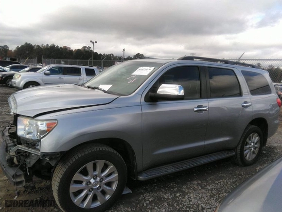 2017 Toyota Sequoia Platinum with VIN 5TDYY5G16HS069257, listed as a IAAI auction lot 41071920 with NaN miles. Bid and sale history available at carsss.com. Image 14.