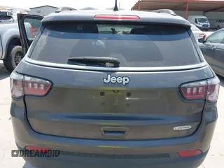 2021 Jeep Compass Latitude with VIN 3C4NJCBBXMT563858, listed as a IAAI auction lot 42327326 with Not provided miles and . Bid and sale history available at DreamBid. Image 17.