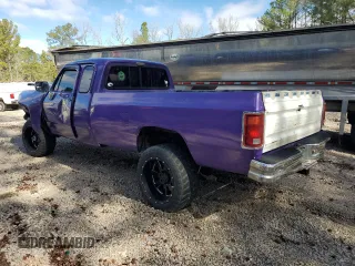 1992 Dodge D/W 250 with VIN 3B7KM23C8NM516058, listed as a Copart auction lot 46529115 with 279,999 mi miles and Salvage Title. Bid and sale history available at carsss.com. Image 2.