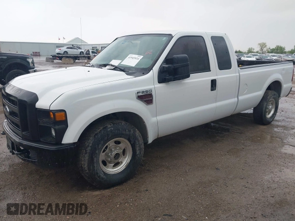 2008 Ford Super Duty F-250 SRW XL with VIN 1FTSX20R78EB67467, listed as a IAAI auction lot 41945924 with 98,158 mi miles. Bid and sale history available at carsss.com. Image 2.
