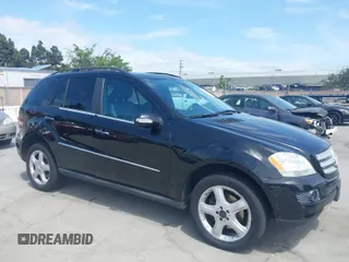 2008 Mercedes-Benz M 350 with VIN 4JGBB86E88A299307, listed as a IAAI auction lot 42041825 with 198,845 mi miles and . Bid and sale history available at DreamBid. Image 1.