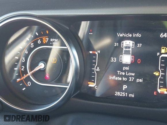2022 Jeep Gladiator Willys with VIN 1C6HJTAG4NL132558, listed as a IAAI auction lot 41626851 with 28,251 mi miles and . Bid and sale history available at DreamBid. Image 7.