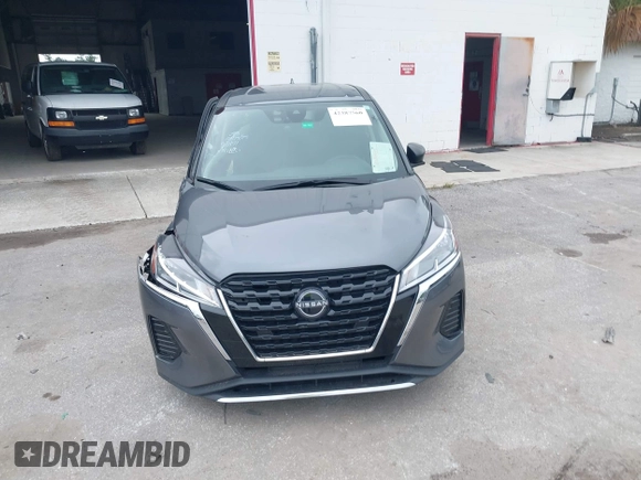 2023 Nissan Kicks S z VIN 3N1CP5BV3PL543504, wystawiony jako IAAI lot #42387560 z przebiegiem 30 740 mil mil oraz . Historia ofert i sprzedaży dostępna na DreamBid. Obrazek 11.