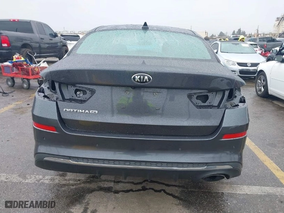 2018 Kia Optima LX with VIN KNAGT4L39J5234822, listed as a IAAI auction lot 41803968 with 95,985 mi miles. Bid and sale history available at carsss.com. Image 6.