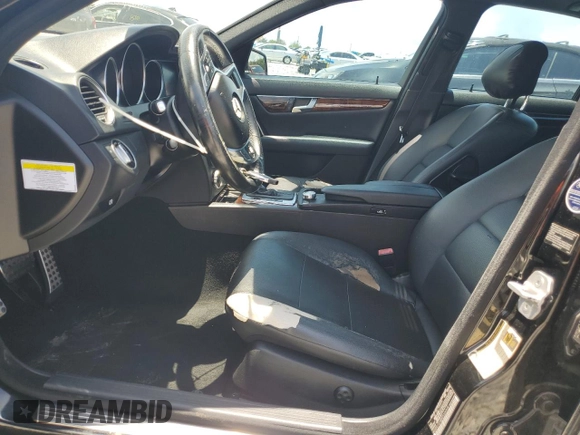 2014 Mercedes-Benz C 250 Sport with VIN WDDGF4HB8ER304938, listed as a Copart auction lot 62833835 with 151,199 mi miles and Salvage title. Bid and sale history available at DreamBid. Image 7.