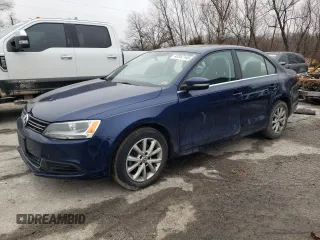 2013 Volkswagen Jetta SE z VIN 3VWDX7AJ4DM362409, wystawiony jako Copart lot #43347145 z przebiegiem 85 335 mil mil oraz Szkoda całkowita • Salvage title. Historia ofert i sprzedaży dostępna na DreamBid. Obrazek 1.