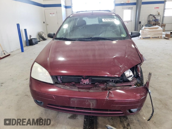 2007 Ford Focus SE с VIN 1FAHP36N47W199537, выставлен на аукционе Copart как лот 47078925 с пробегом 271 888 миль миль и Списание • Salvage title. История ставок и продаж доступна на DreamBid. Изображение 5.