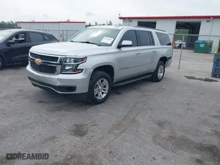 2019 Chevrolet Suburban LT with VIN 1GNSCHKC6KR372891, listed as a IAAI auction lot 41870878 with 92,161 mi miles. Bid and sale history available at carsss.com. Image 2.