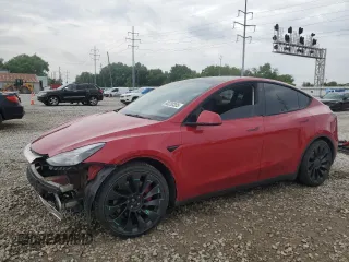 2022 Tesla Model Y Performance with VIN 7SAYGDEF8NF514662, listed as a Copart auction lot 60230305 with 81,926 mi miles and Salvage title. Bid and sale history available at DreamBid. Image 1.
