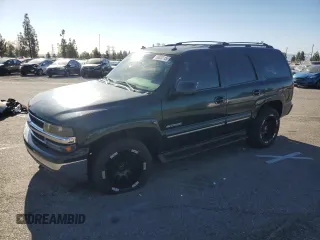 2003 Chevrolet Tahoe LS with VIN 1GNEC13TX3R233366, listed as a Copart auction lot 89020115 with 184,305 mi miles and Salvage Title. Bid and sale history available at carsss.com. Image 1.