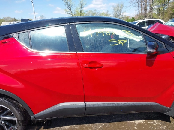 2021 Toyota C-HR LE with VIN NMTKHMBX9MR134669, listed as a IAAI auction lot 41982475 with 11,572 mi miles. Bid and sale history available at carsss.com. Image 13.