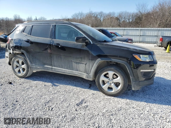 2017 Jeep Compass Latitude z VIN 3C4NJDBB0HT693451, wystawiony jako Copart lot #41578995 z przebiegiem 88 731 mil mil oraz Szkoda całkowita • Salvage title. Historia ofert i sprzedaży dostępna na DreamBid. Obrazek 4.